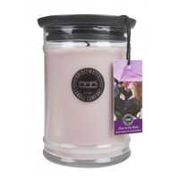 Bridgewater Candle Company Kiss In The Rain Vonná svíčka skleněná dóza 524 g